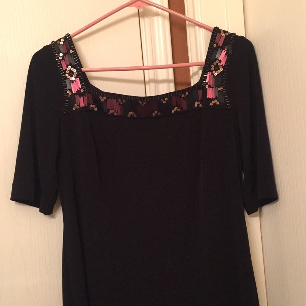 Dress - Picture 4 of 4